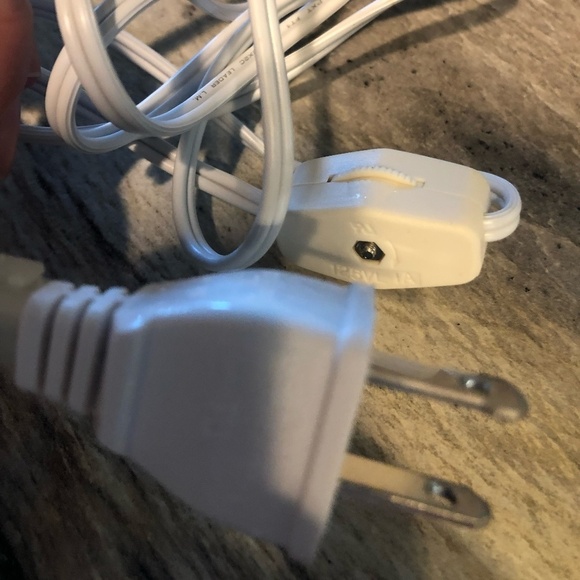 VINTAGE  LIVING QUARTERS YOUR HOME YOUR STYLE HOLIDAY HOUSE LAMP NWT - Picture 9 of 9